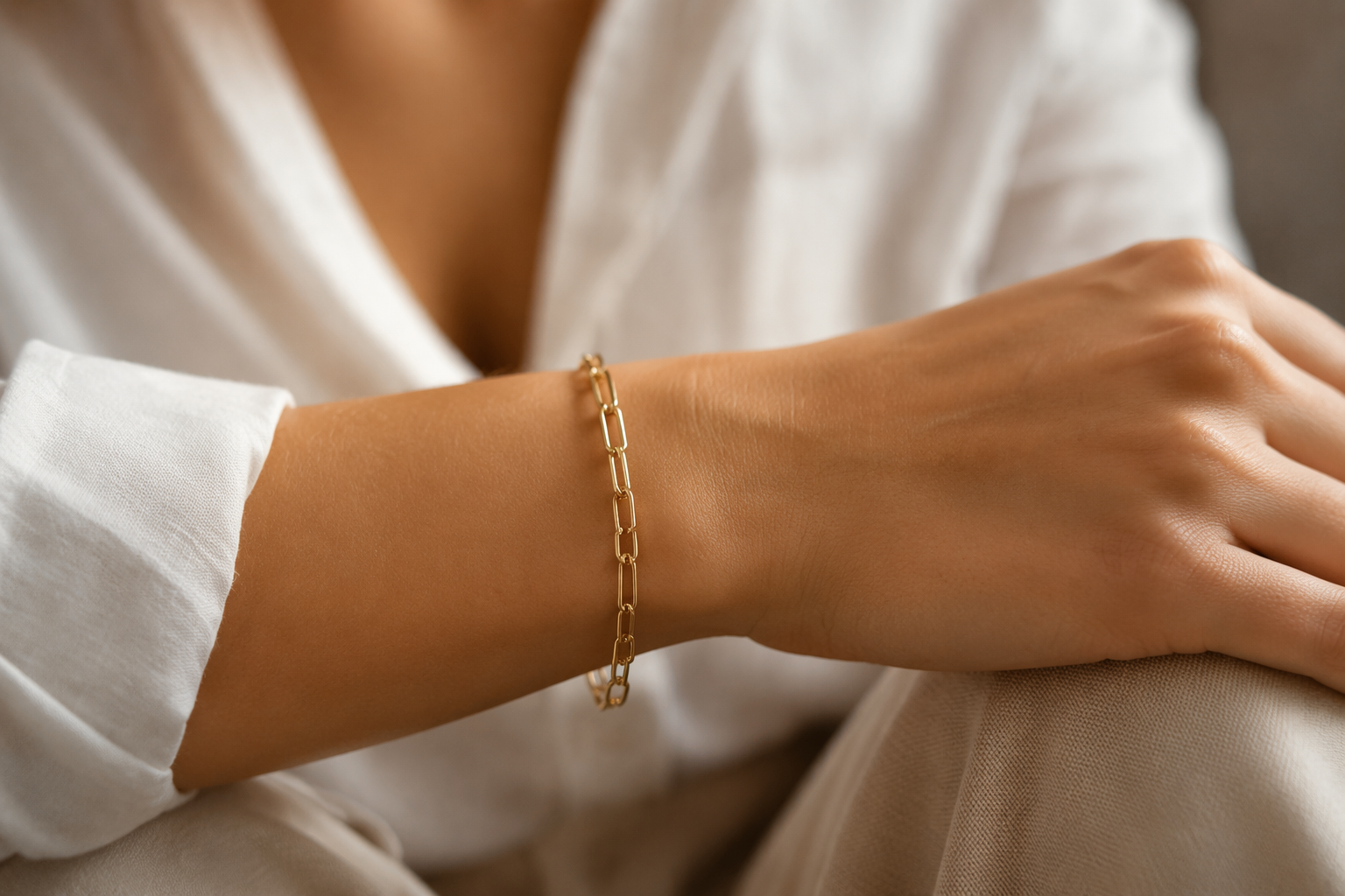 remove bracelet from photo hero image