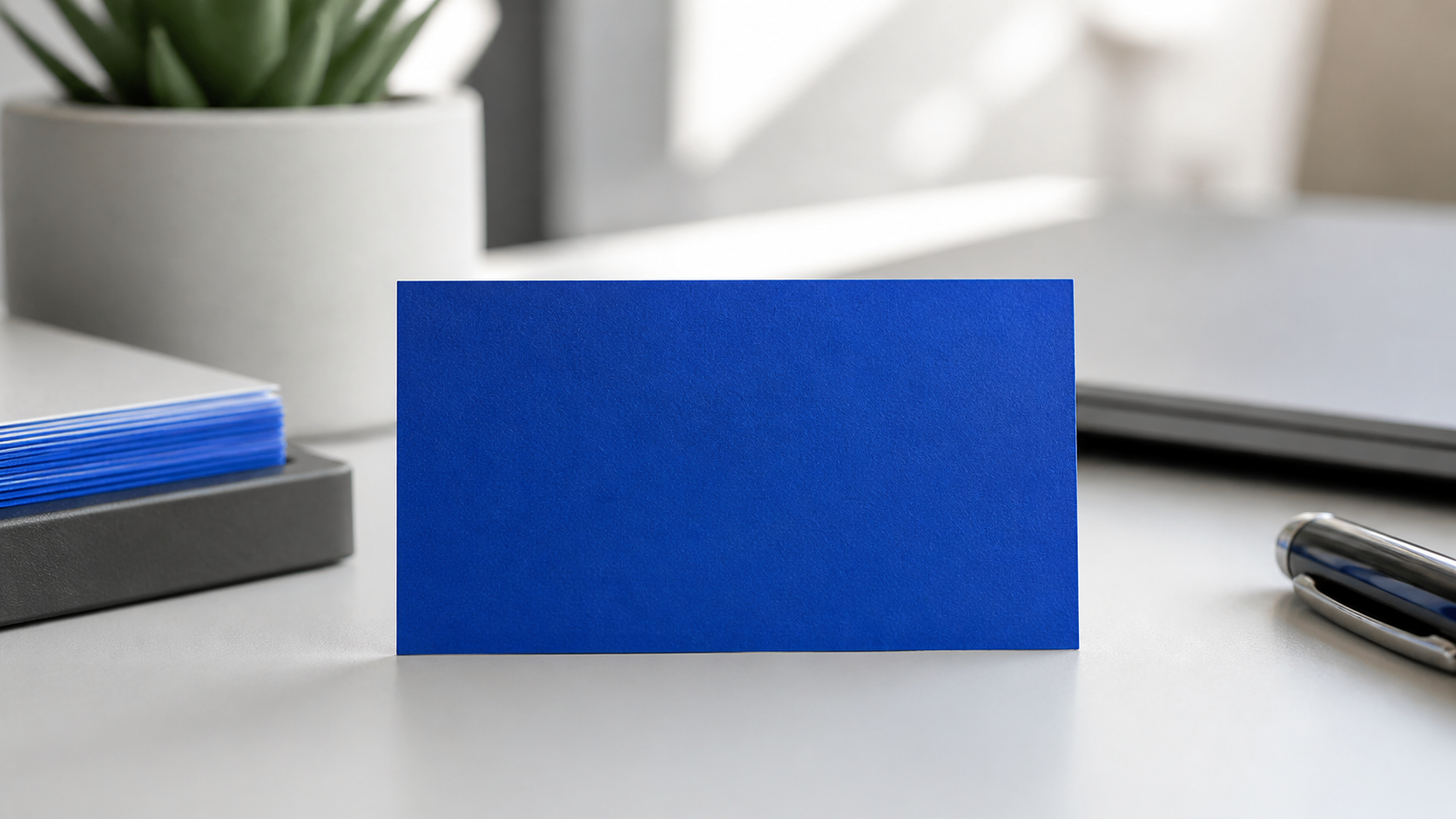 Luxus Gold Card Mockup Prompt Beispiel