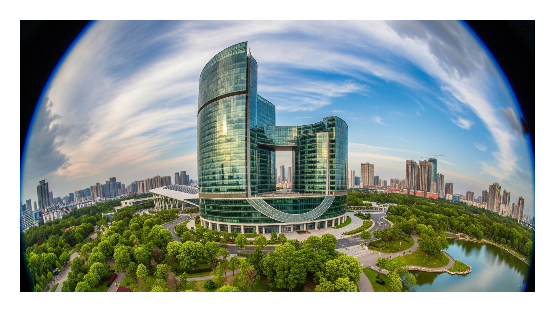 Use of fisheye lens effect in architectural shots