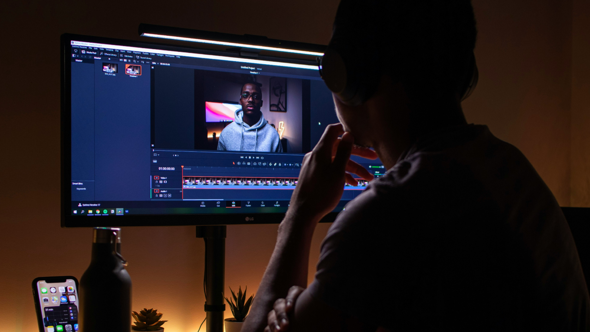 Penggunaan storyboard dalam pembuatan konten