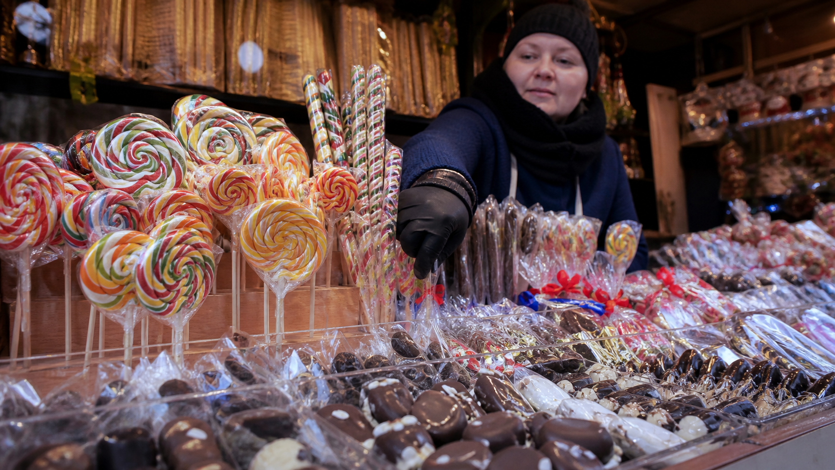 Candy Stand Video prompt 2 original 16: 9 vizual