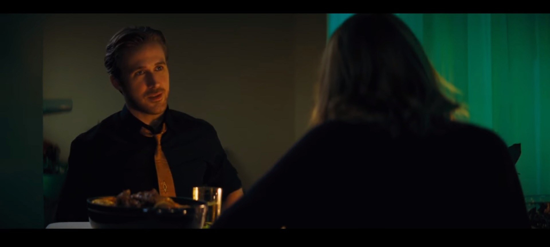 La La Land (2016) Adegan hujah pangsapuri