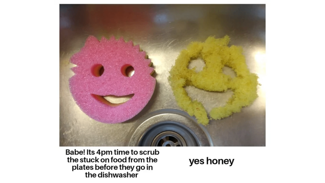 A estratégia de marketing de memes da Scrub Daddy