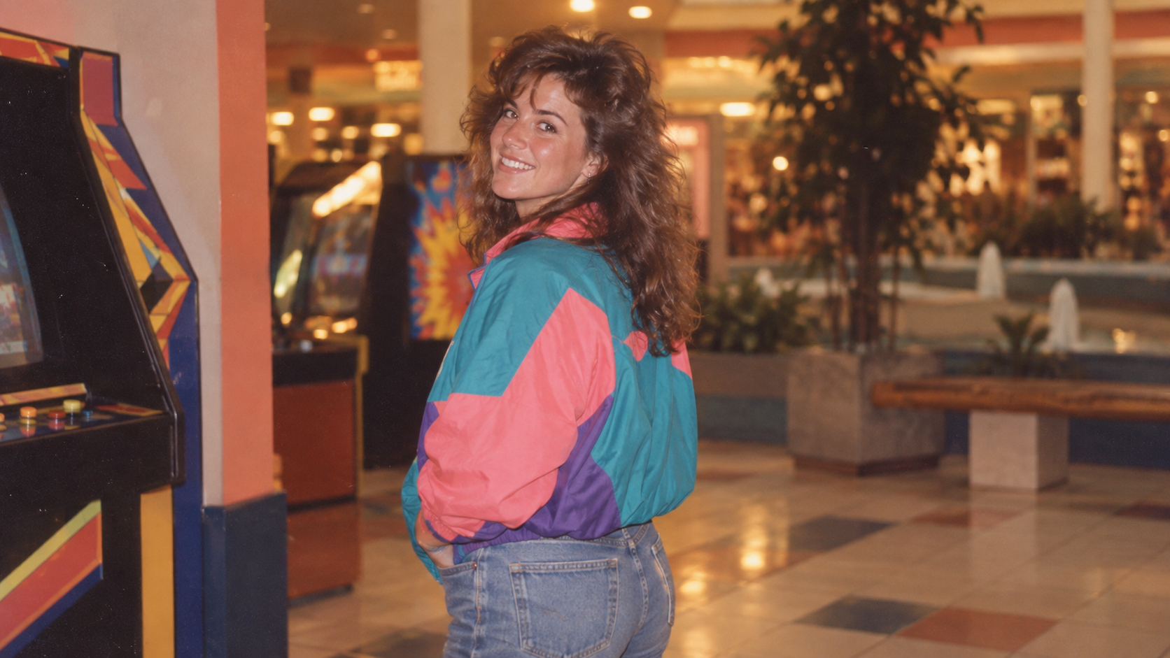 1980s candid mall snapshot prompt example