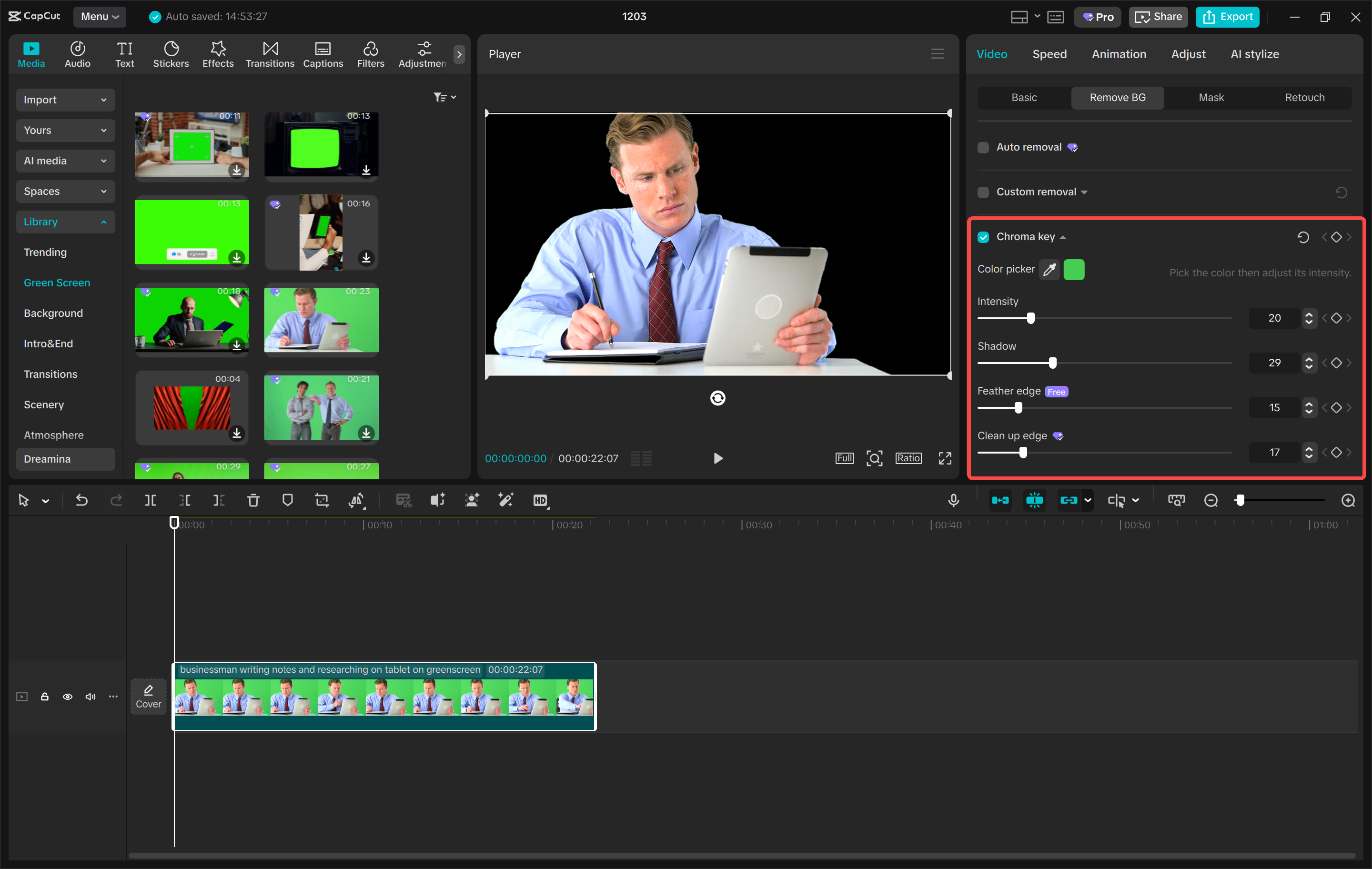 How to use the CapCut chroma key to remove a green screen background