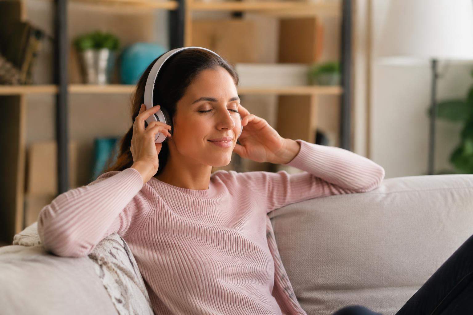 remove headphones from photo visual 4