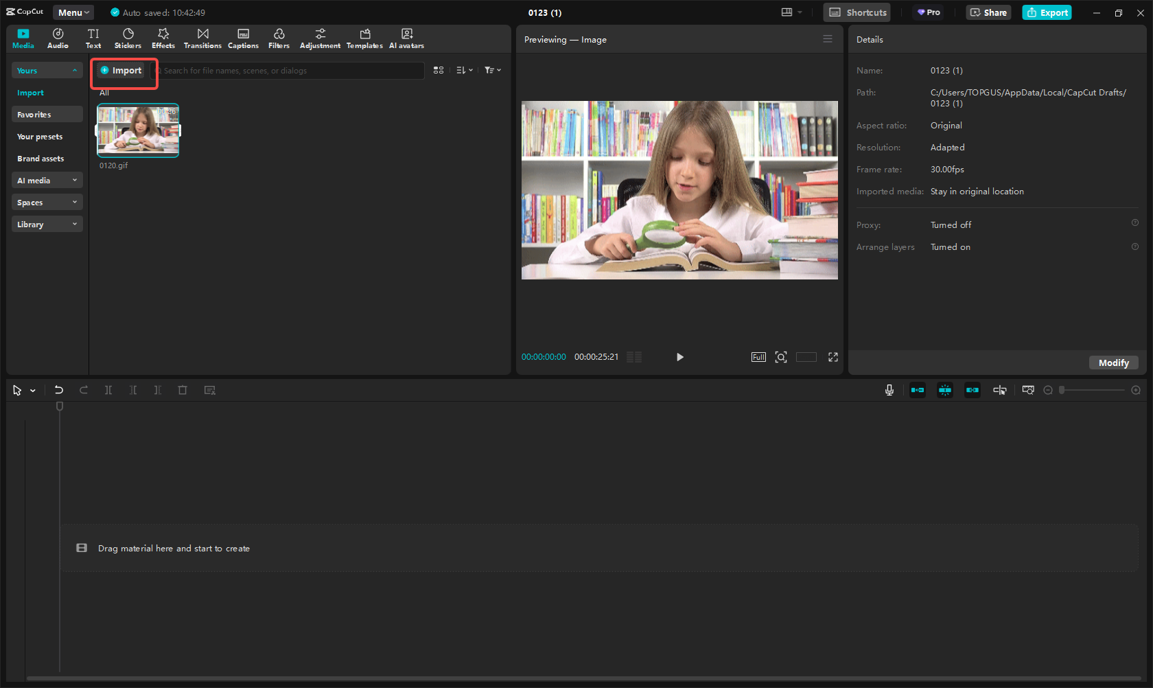 GIF importálása CapCut-ban