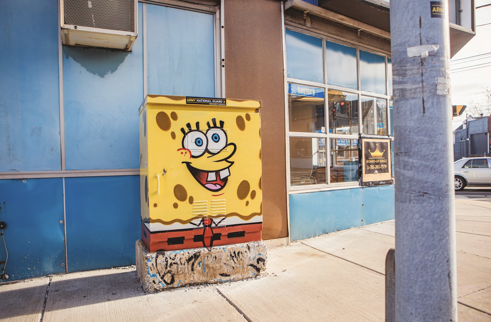 SpongeBob and Patrick laughing underwater