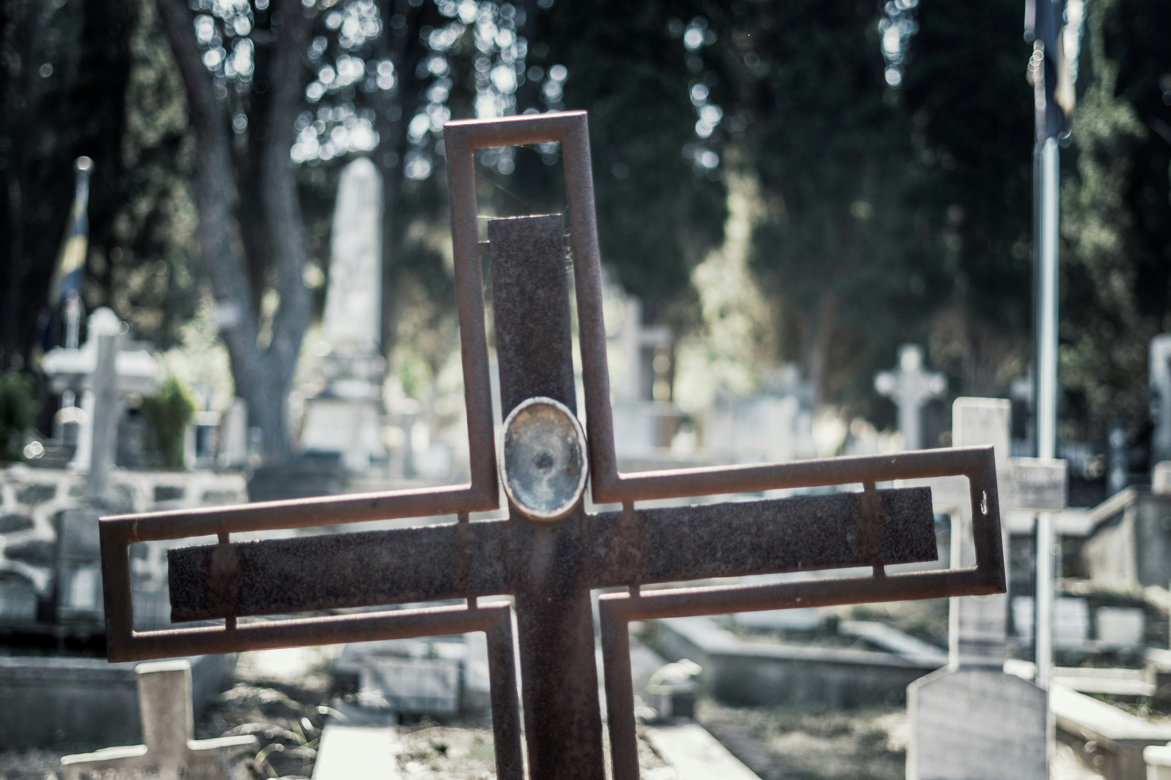 100+ Heartfelt Rest in Peace Quotes to Express Your Condolences