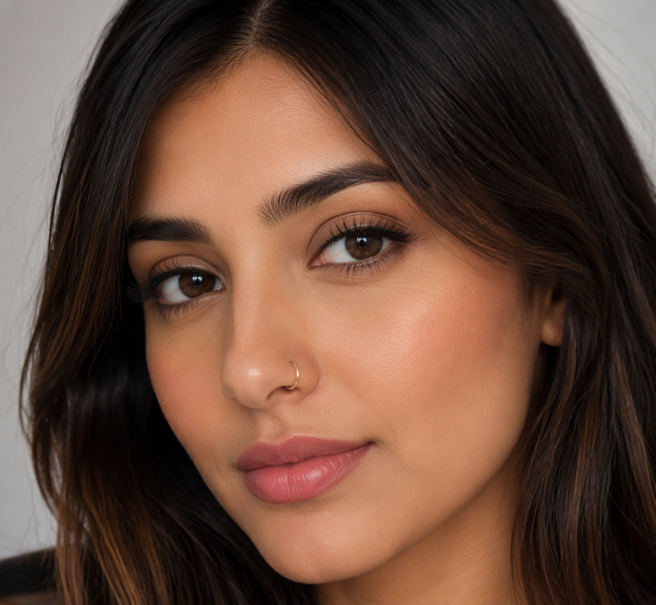 Dreamina virtual nose ring try on prompt example 1: Small Gold Nose Hoop Preview