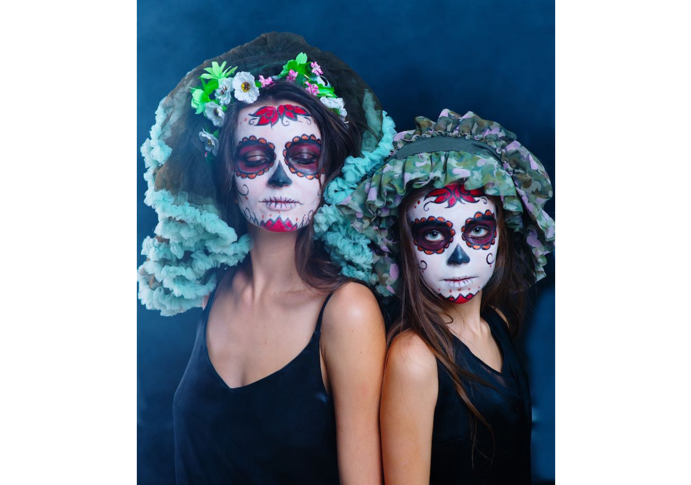 Skeleton surprise - best Halloween makeup look