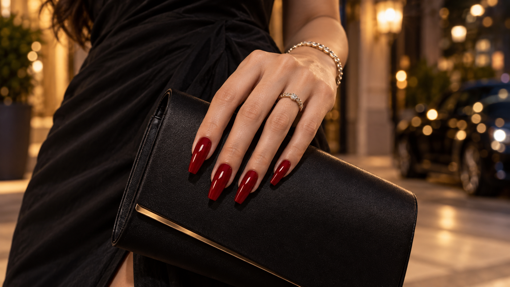 AIネイルバーチャル試着: Deep Red Coffin Look