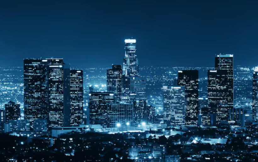 Picking a subject for night photography: Cityscapes and skylines