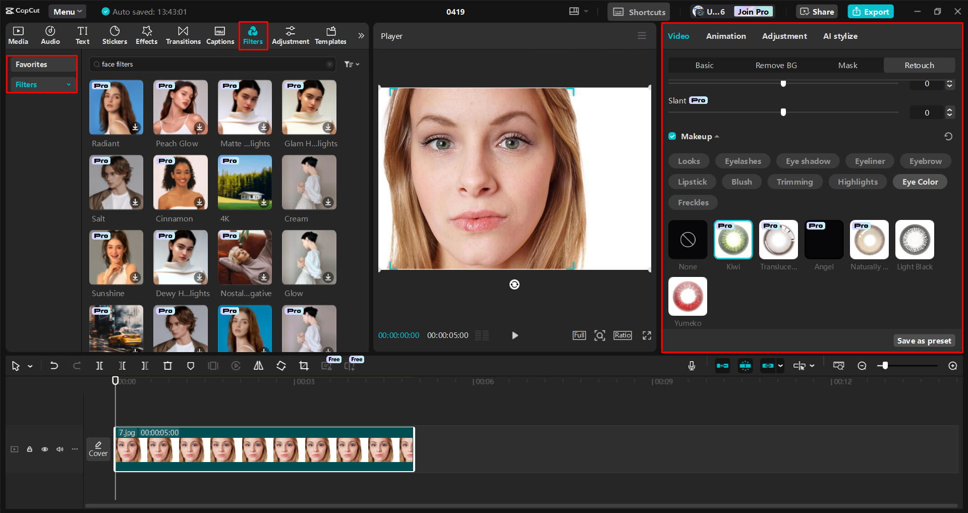 Changing eye color in a photo with the CapCut desktop video editor