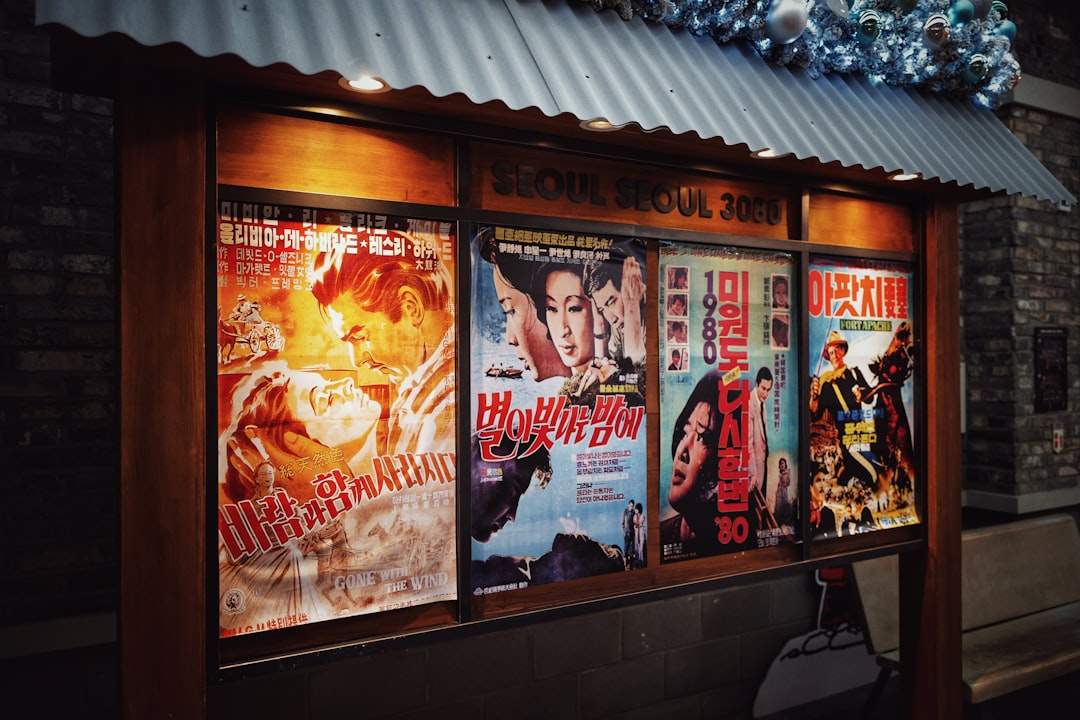 Kumpulan poster film dari film klasik.