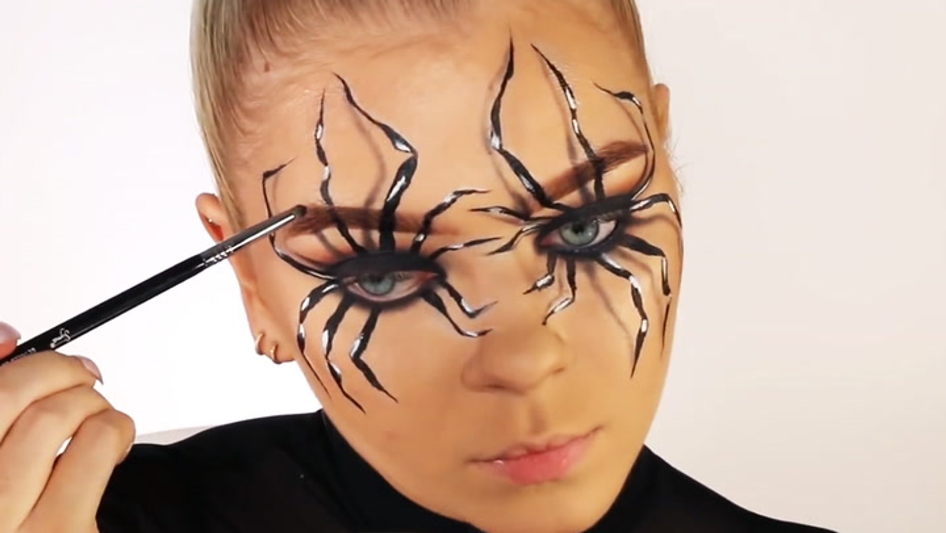 Stamped centipede - the  scary Halloween makeup looks