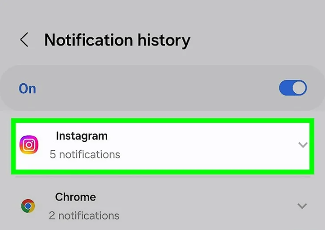 Showing how to recover a deleted message on Instagram via notifications