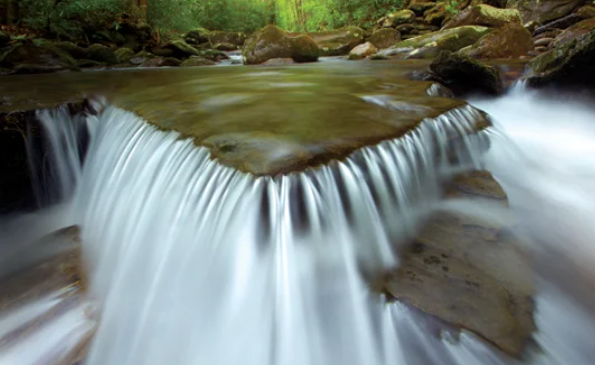 Slow shutter speed photography