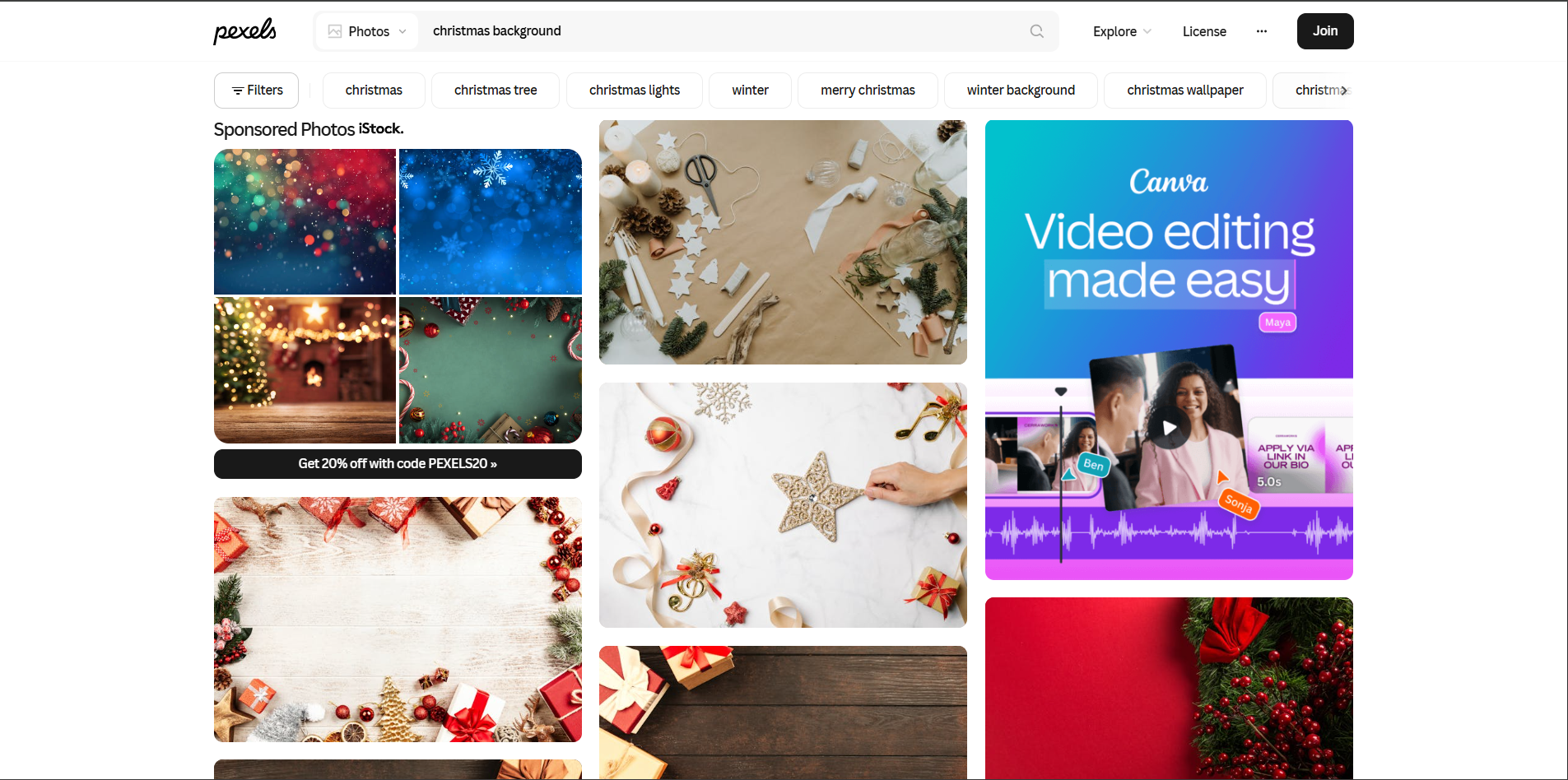 Interface of Pexels - easily download Christmas backgrounds for free
