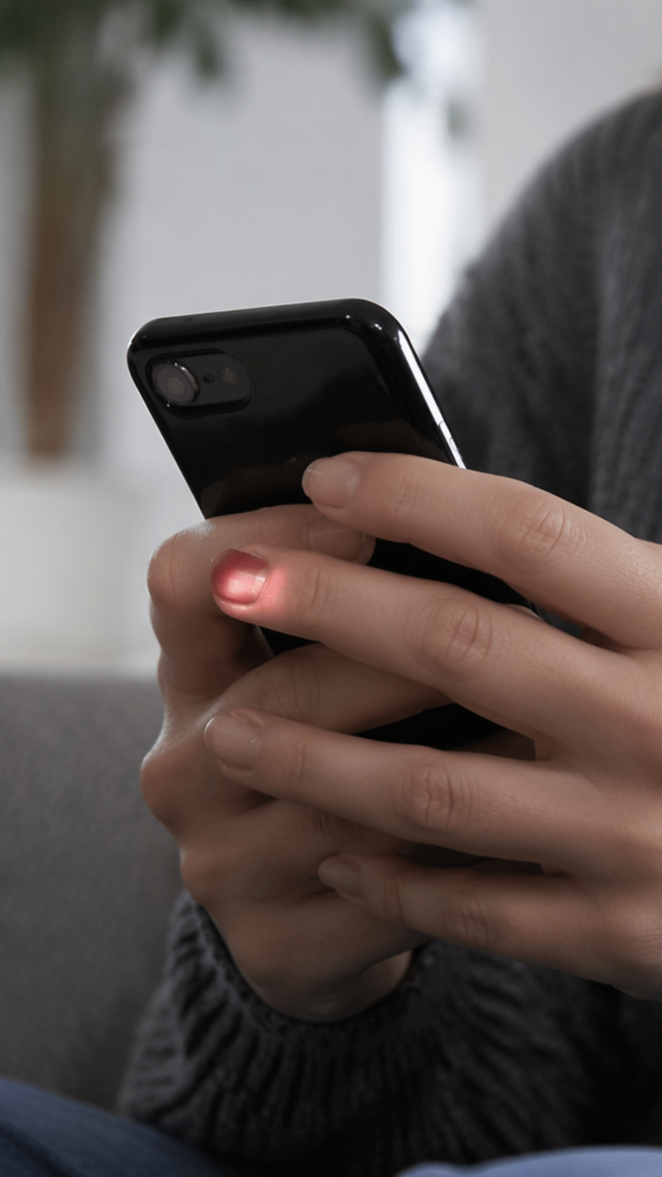 Dreamina entfernt Telefon aus Video-Handy-Held