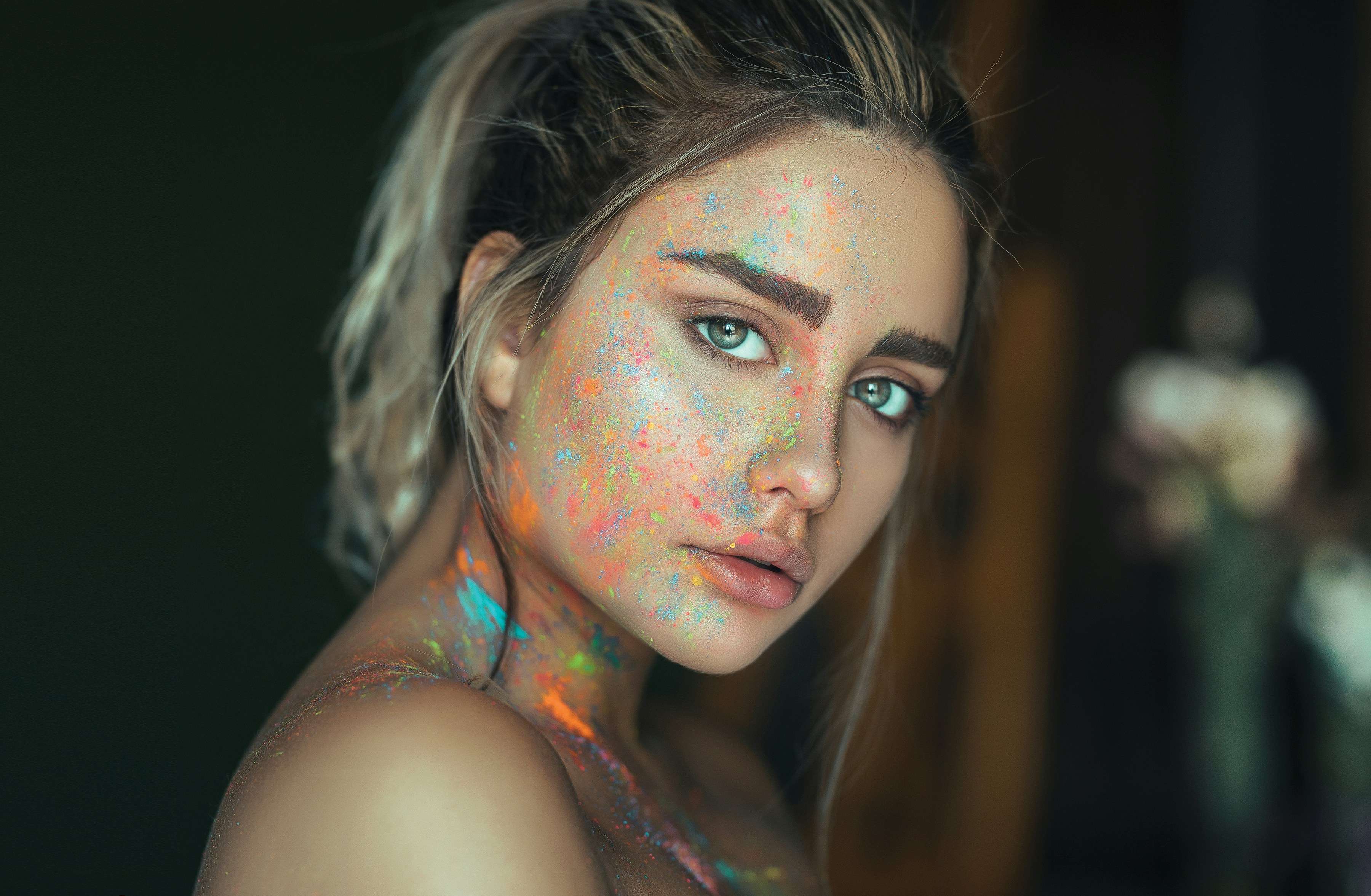 The constant dynamism of makeup trends