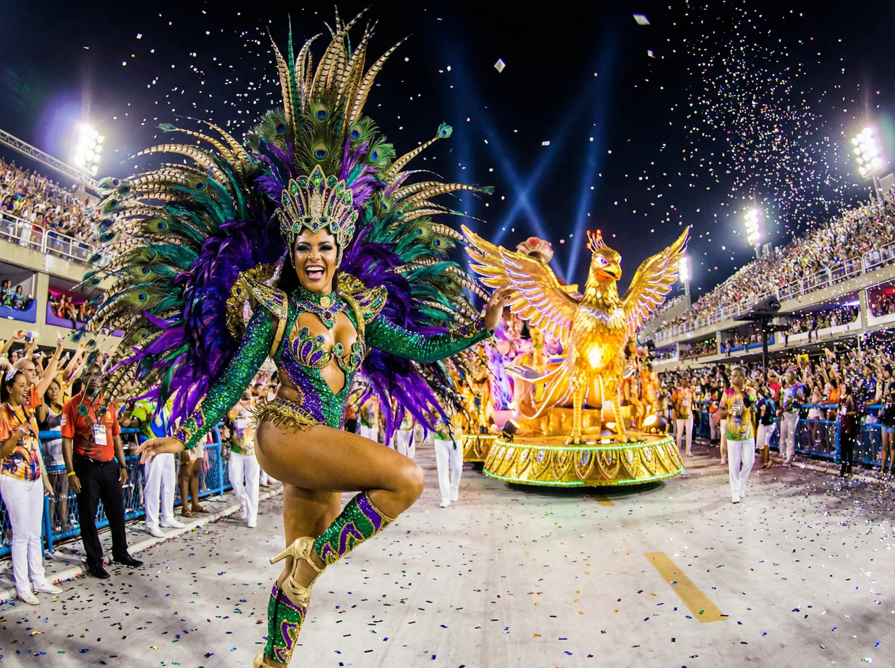 Automatic creation of amazing Carnival videos using AI