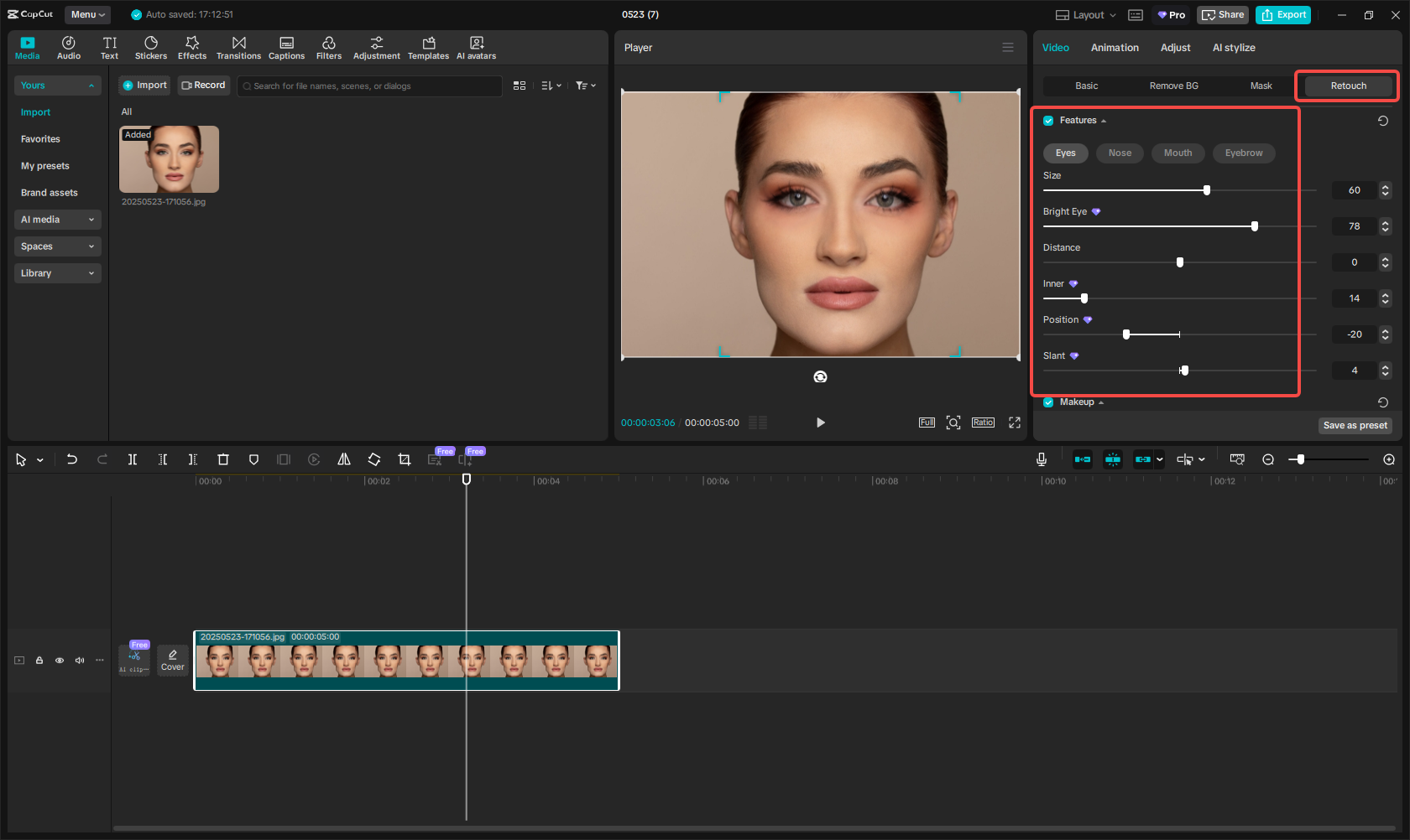 Bearbeiten Sie die Augen auf dem Foto