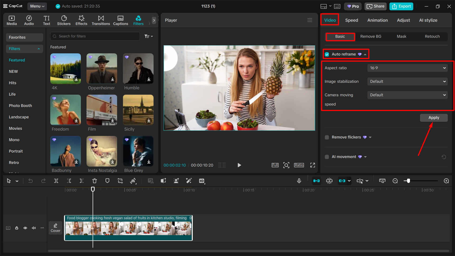 Auto-reframe the video using the CapCut desktop video editor