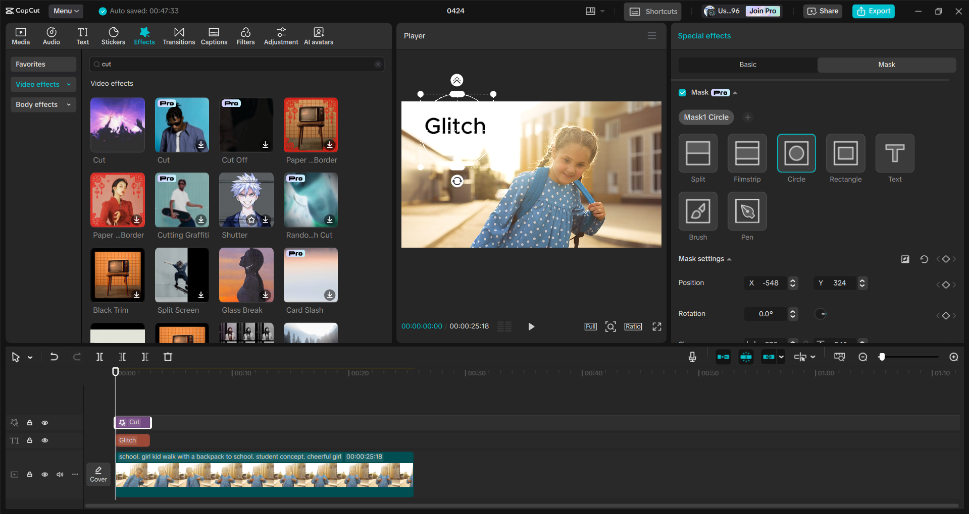 Interfejs CapCut stacjonarnego edytora wideo - alternatywny sposób dodawania efektu usterki do tekstów