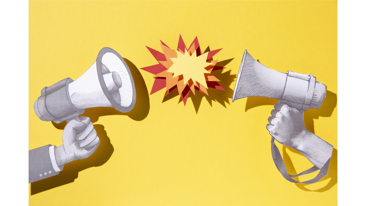 Dynamic vs static ads