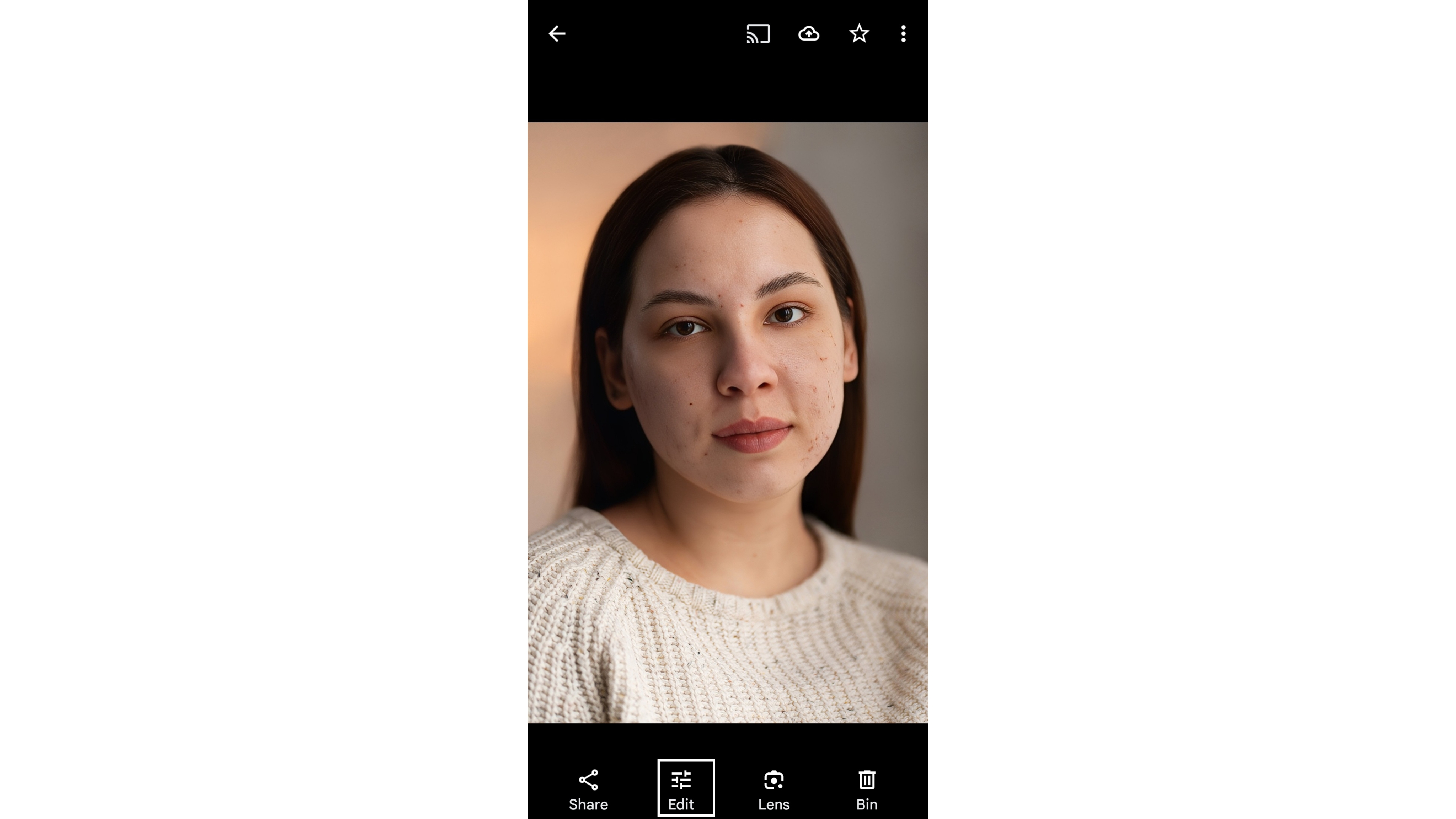 Upravit obrázky na Androidu - přístup do nativního editoru fotografií na zařízení