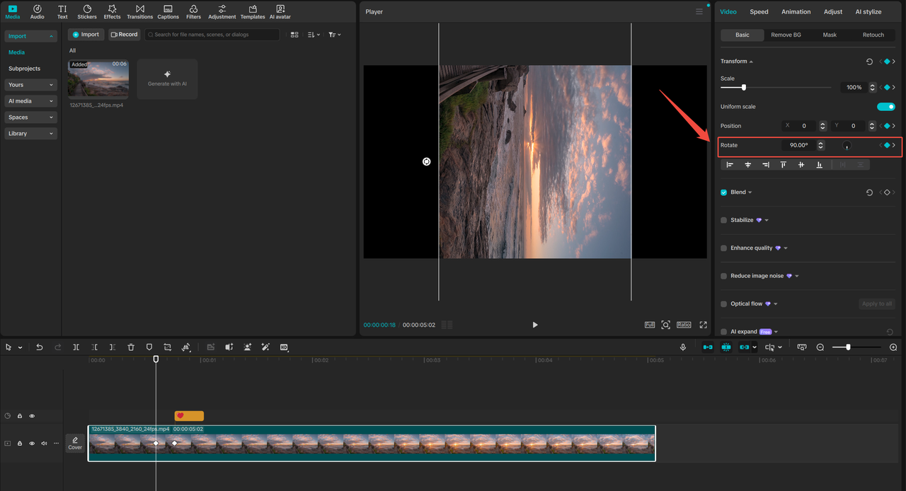 I fotogrammi chiave di rotazione in CapCut per PC