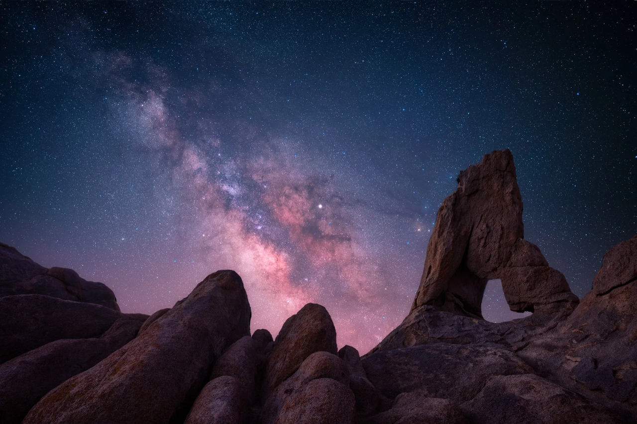 Wide-angle view of stars and night sky