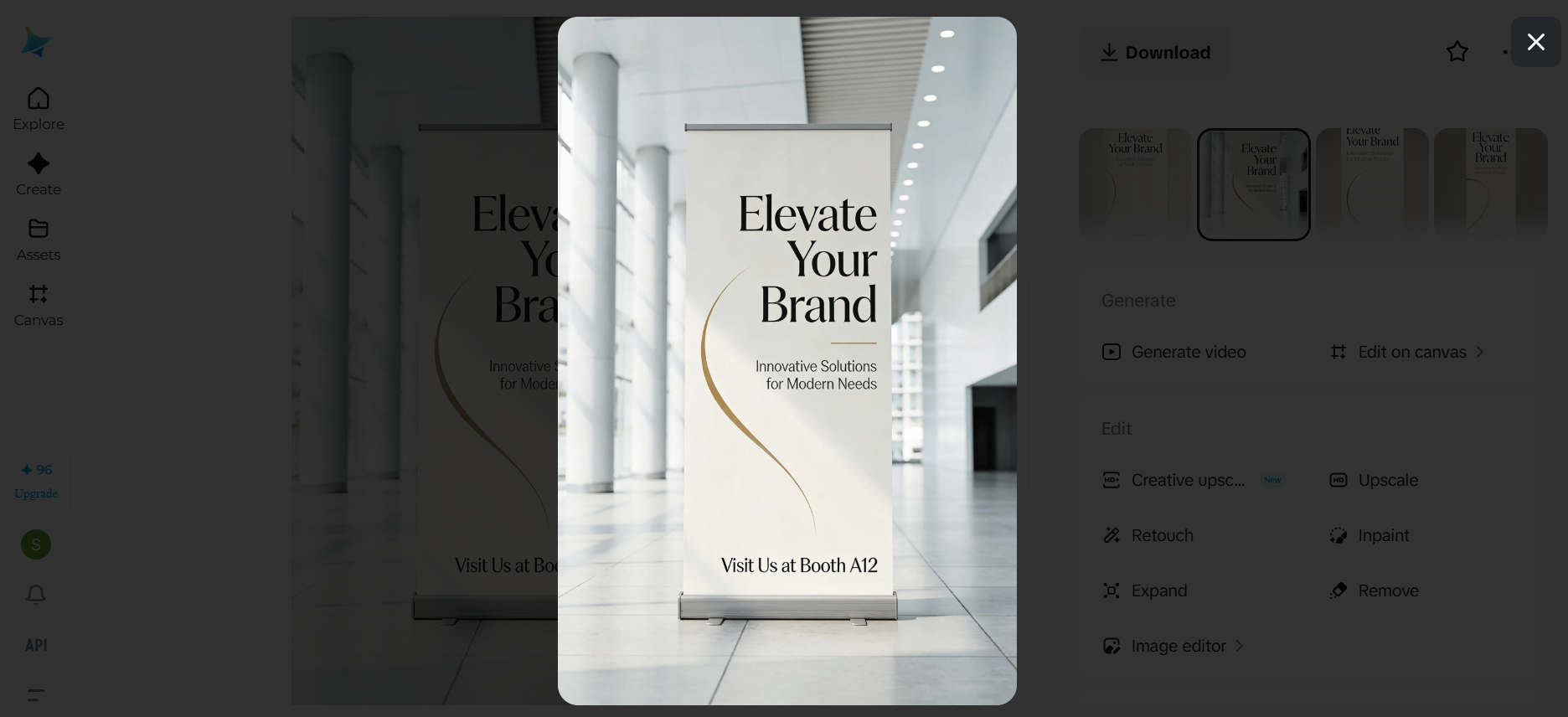 롤업 배너 디자인 아이디어: 미니멀리스트 세로 레이아웃