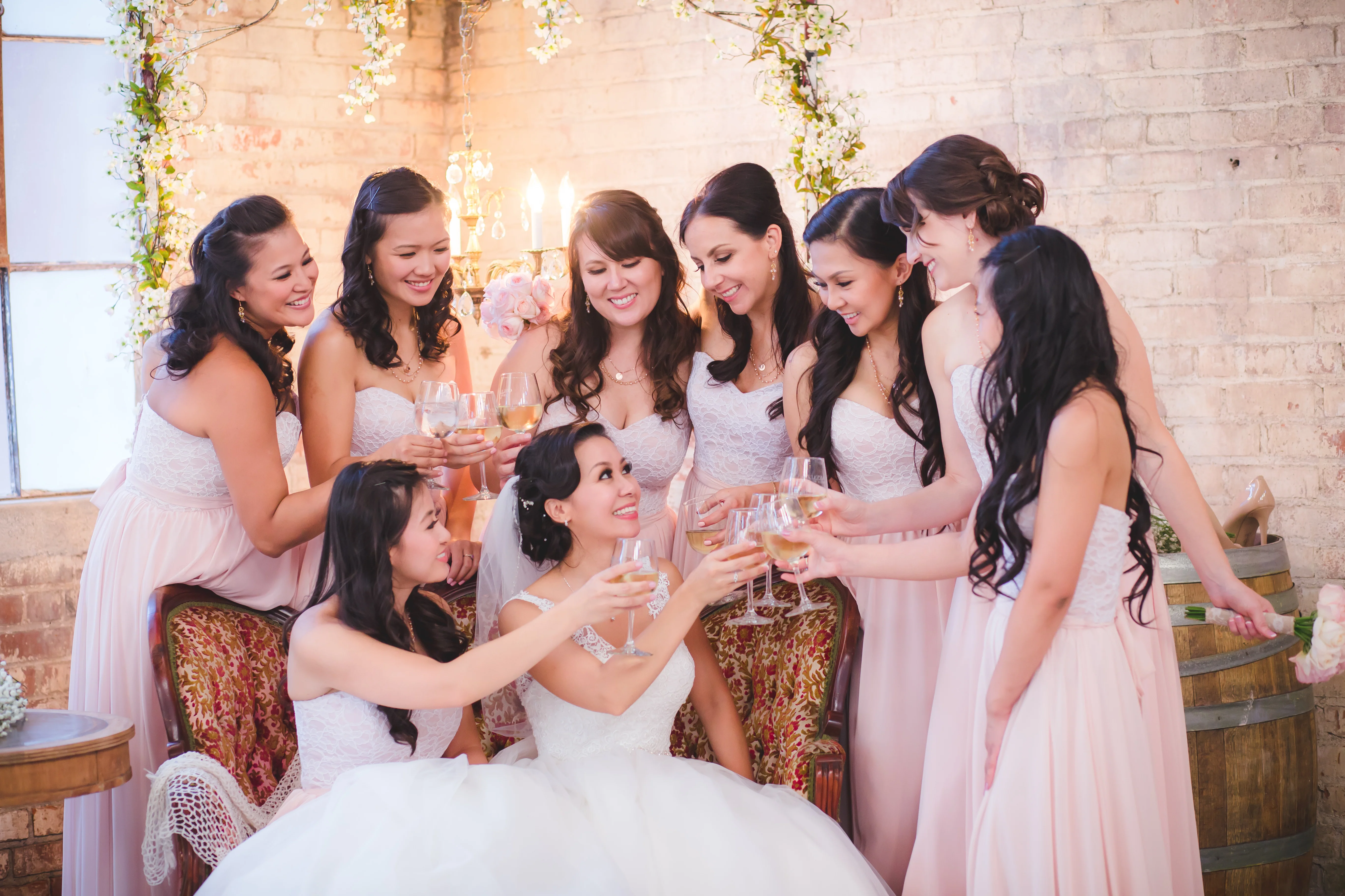 Getting ready is the best style of wedding photography