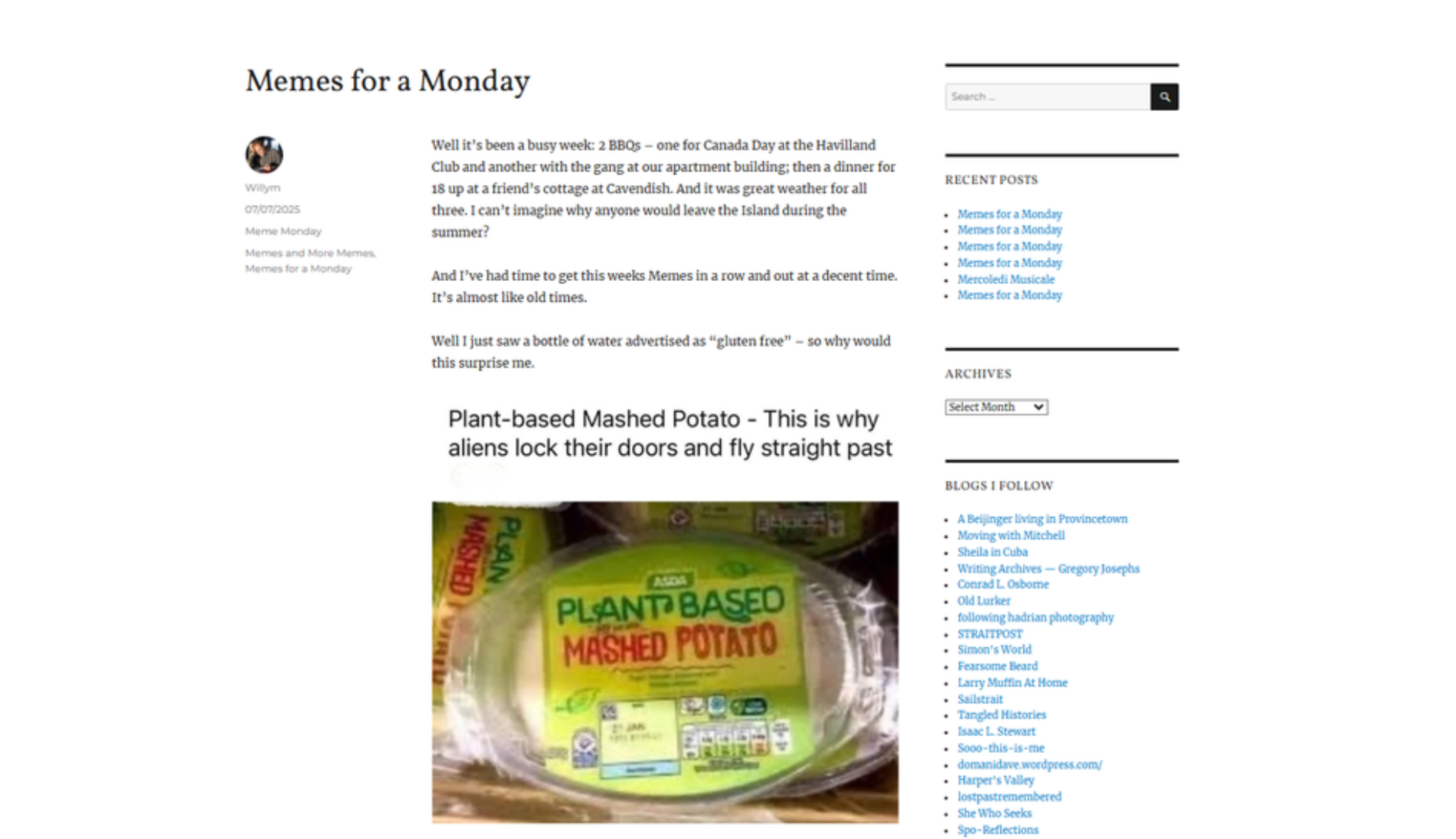 Interface of Willy Or Won't He - the best place to find Christmas memes