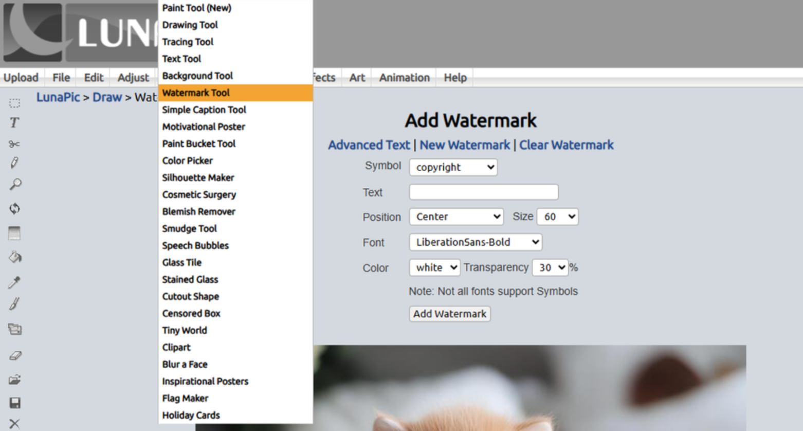 Přidání vlastních vodoznaků k obrázkům v online editoru fotografií LunaPic