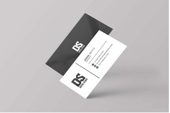 Monochrome visitekaartje met vetgedrukte zwarte tekst op wit