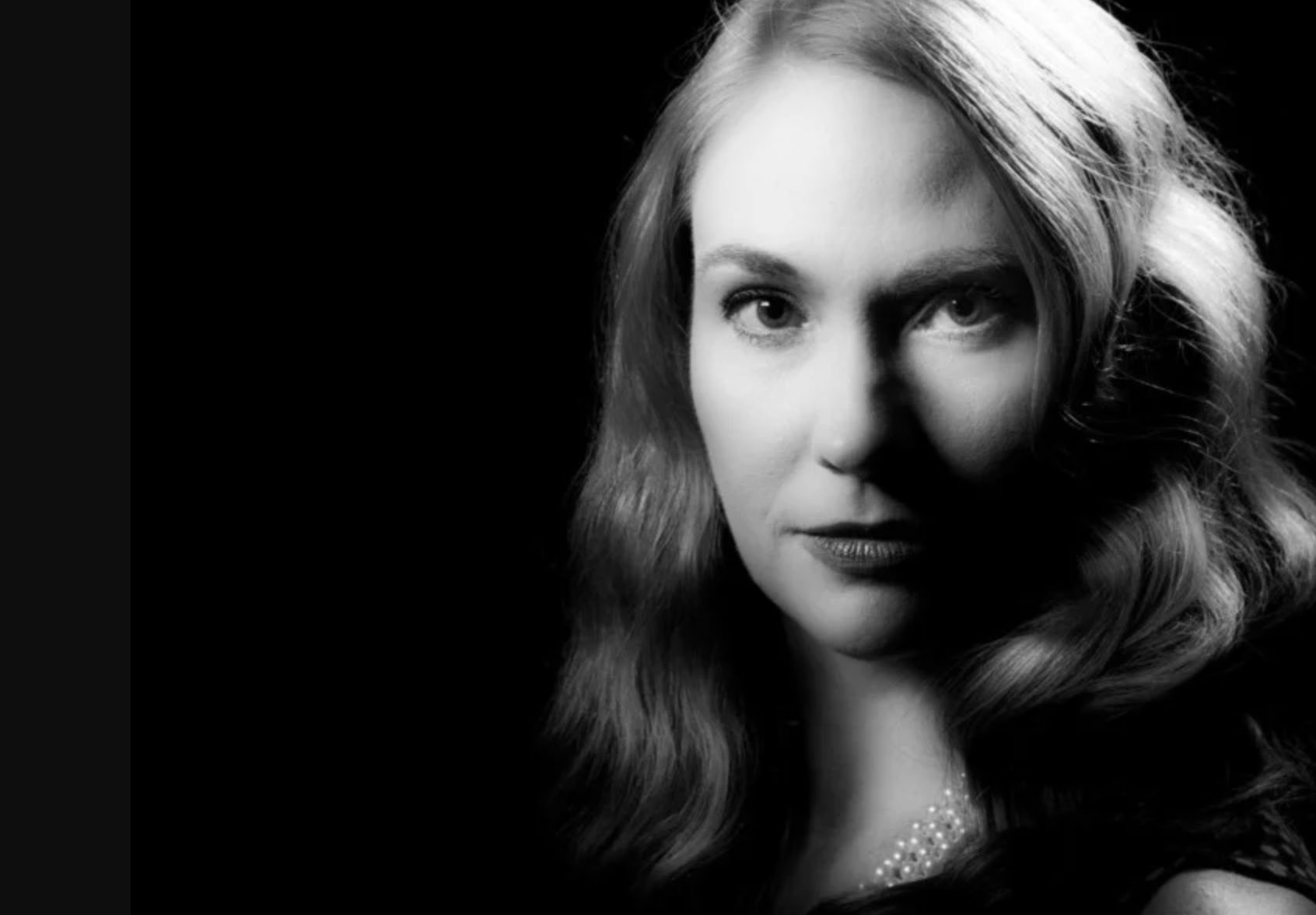 How to do Rembrandt lighting photography