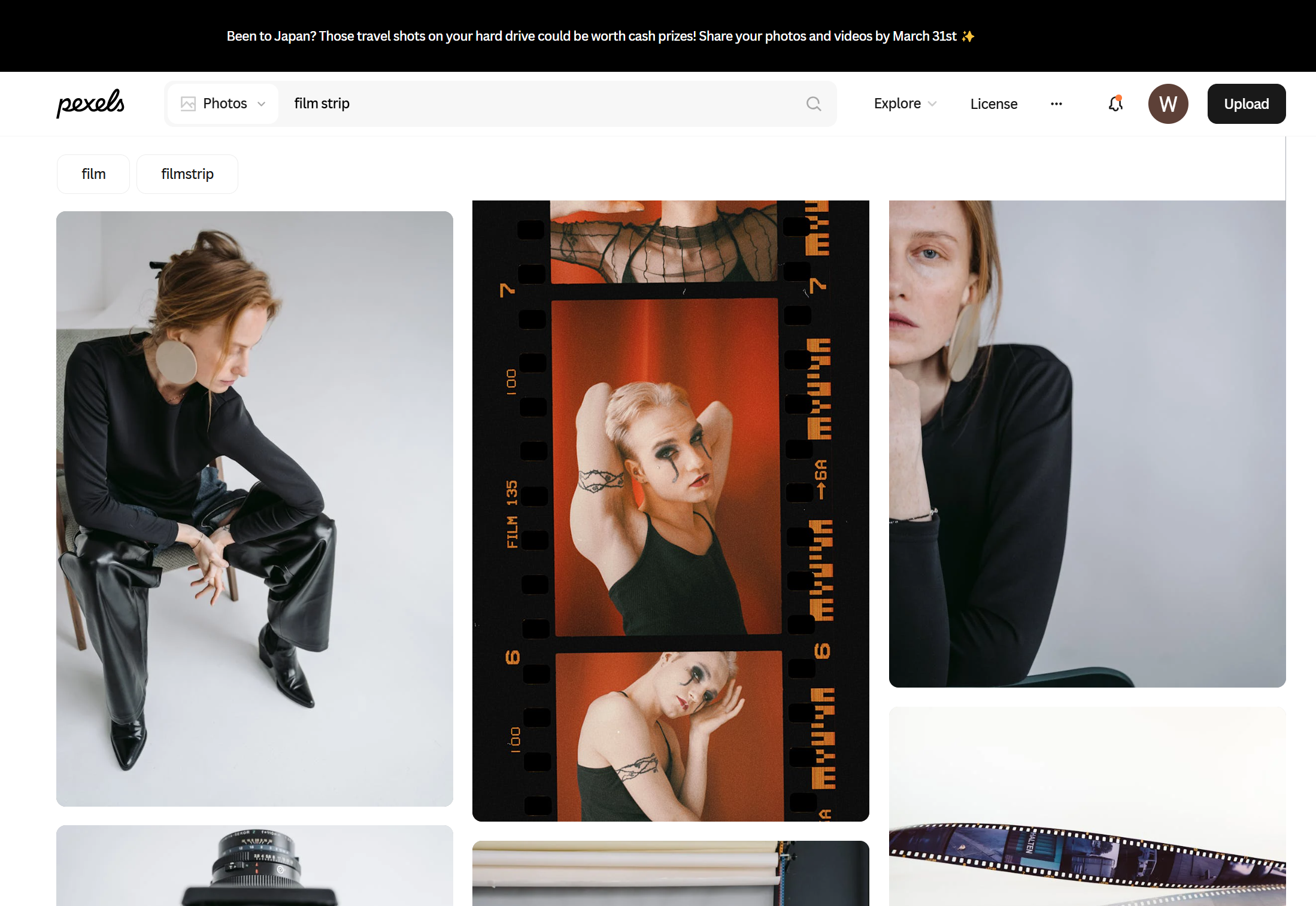 Top 5 websites to download film strip overlays: Pexels