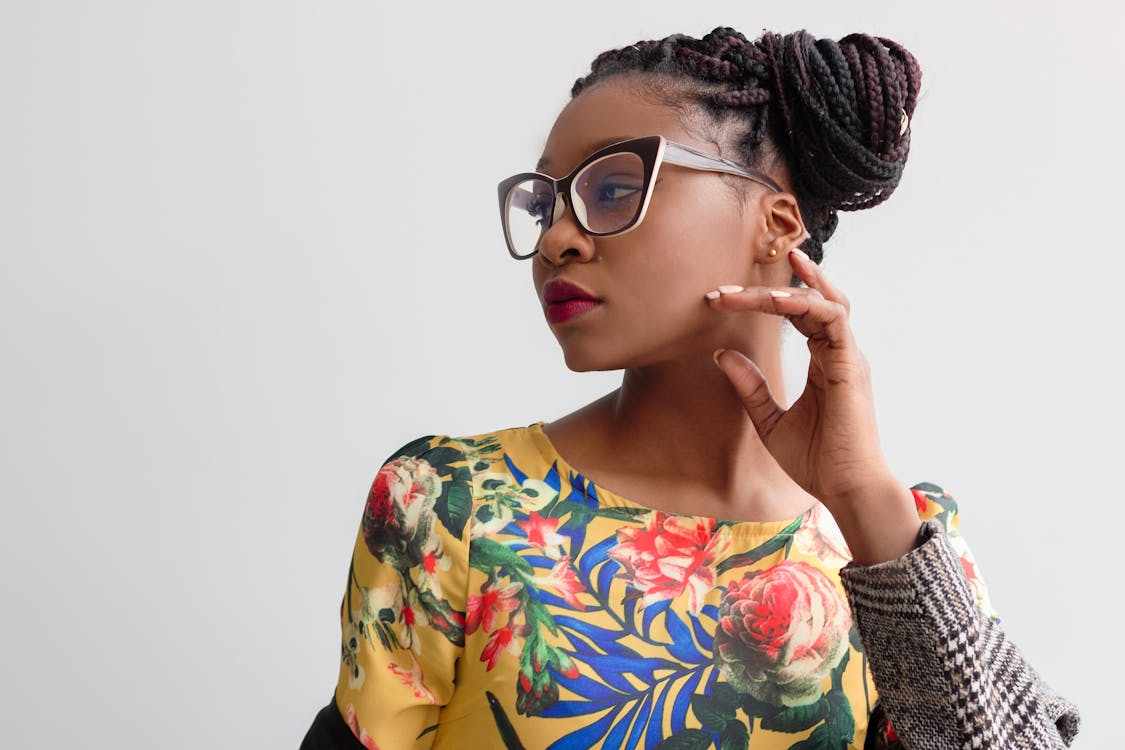 Try on glasses online