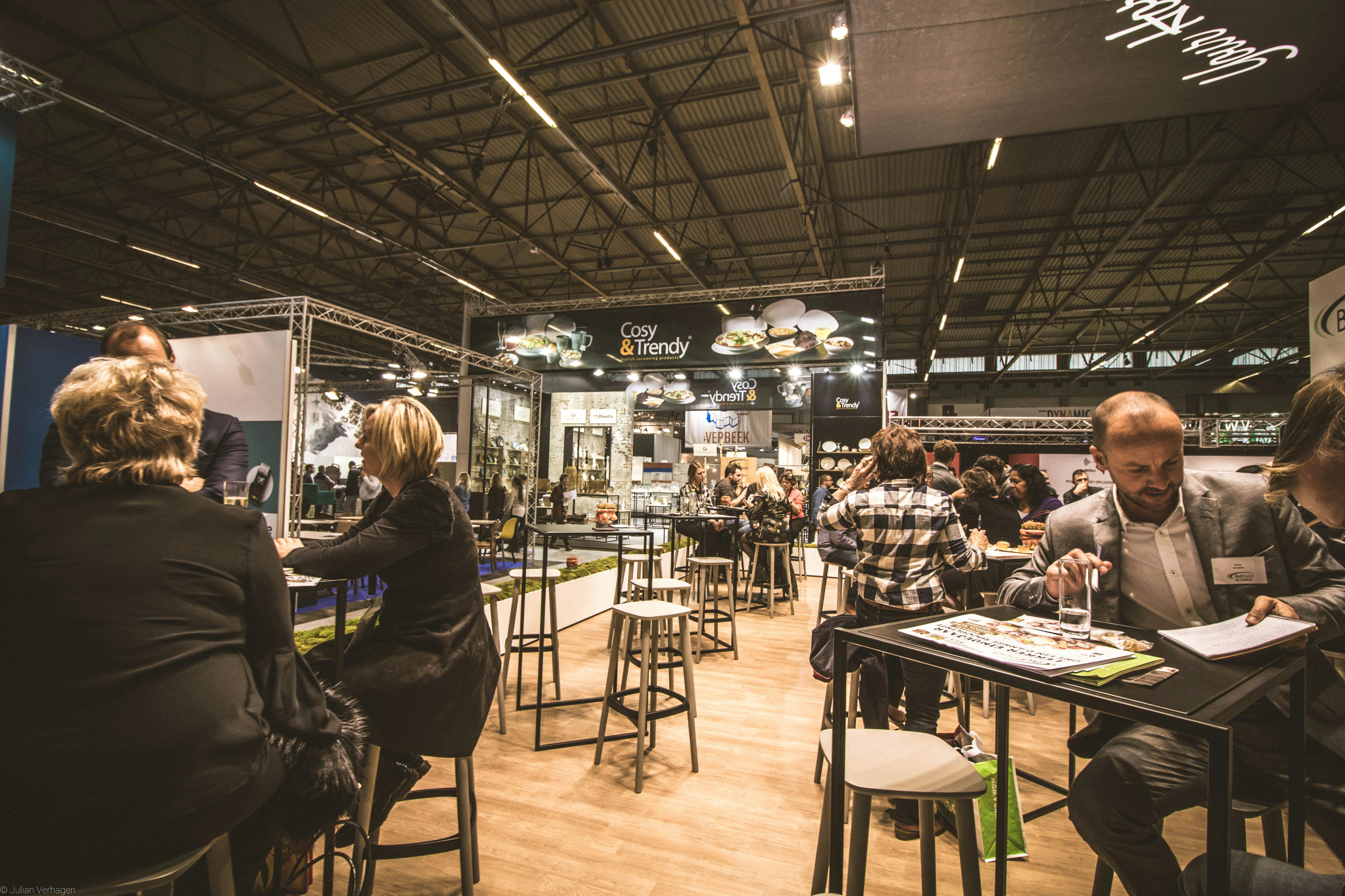 How to prepare for a successful trade show marketing