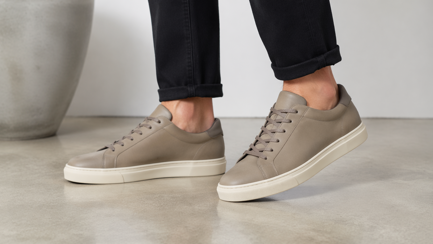 Dreamina virtuelle Schuhe Probieren Sie auf Prompt Beispiel 1: Pointed Heels