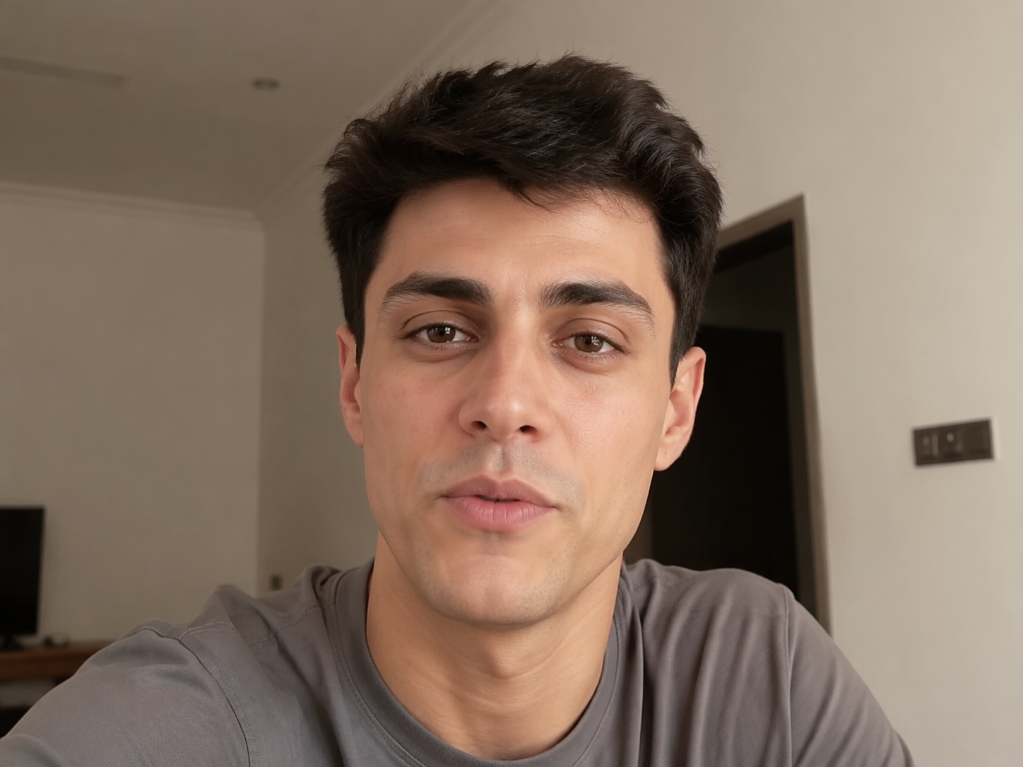 Dreamina scoate barba din promptul video exemplul 3: Păstrați subiectul principal stabil