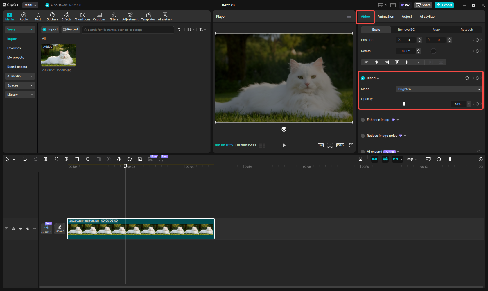 Faceți fundalul imaginii transparent