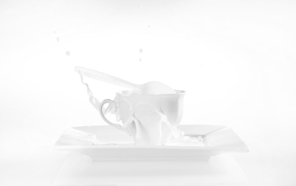 Minimalist still life - an example of photography with high key lighting