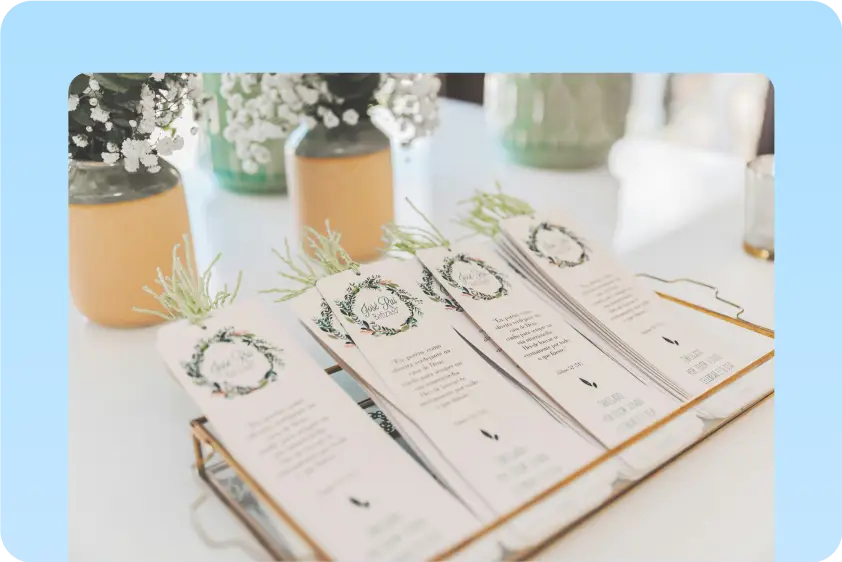 Create creative images, covers, and thematic posts for Carnival