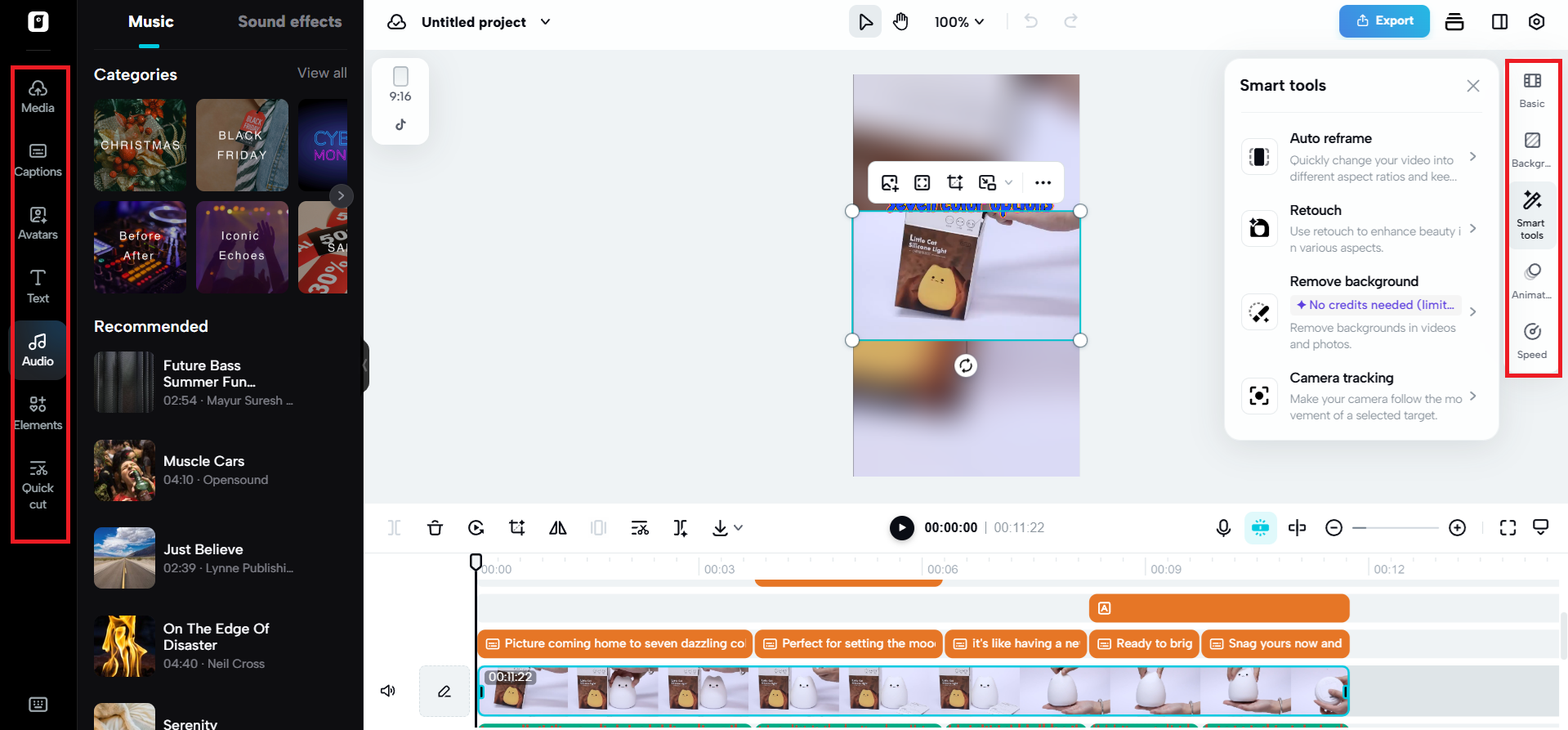 Editing options on either side of the canvas