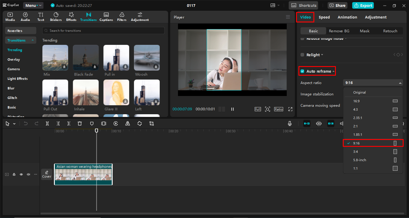 Adjusting the video size according to the YouTube Shorts format in the CapCutr desktop video editor