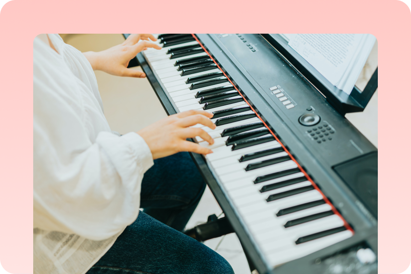 Permite la expresión creativa del artista musical